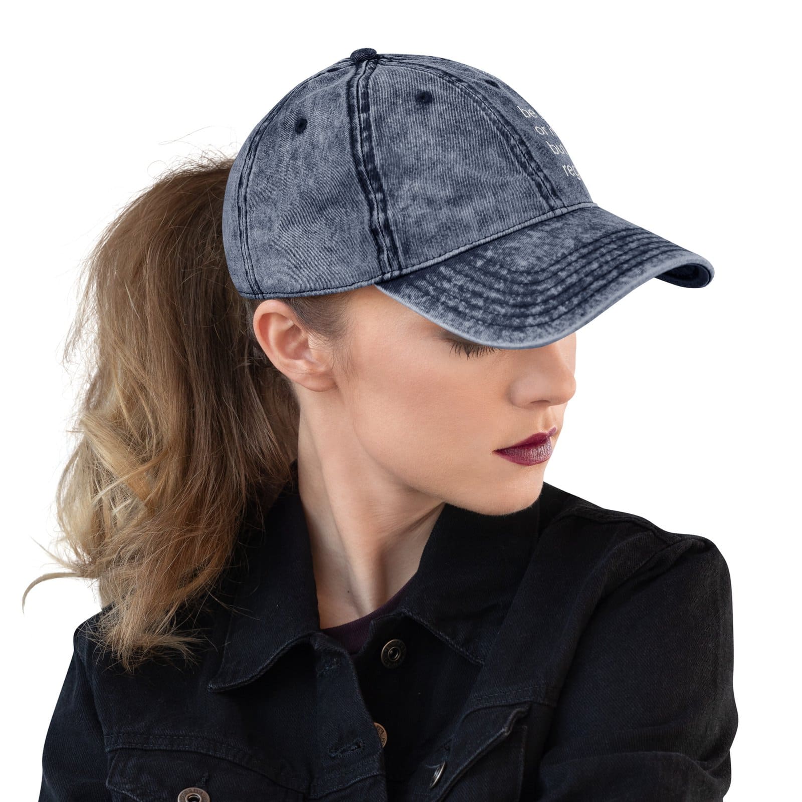 Classic embroidery cap - Image 6